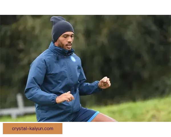 黄潜战术调整后防守效率提升，近期比赛表现稳健